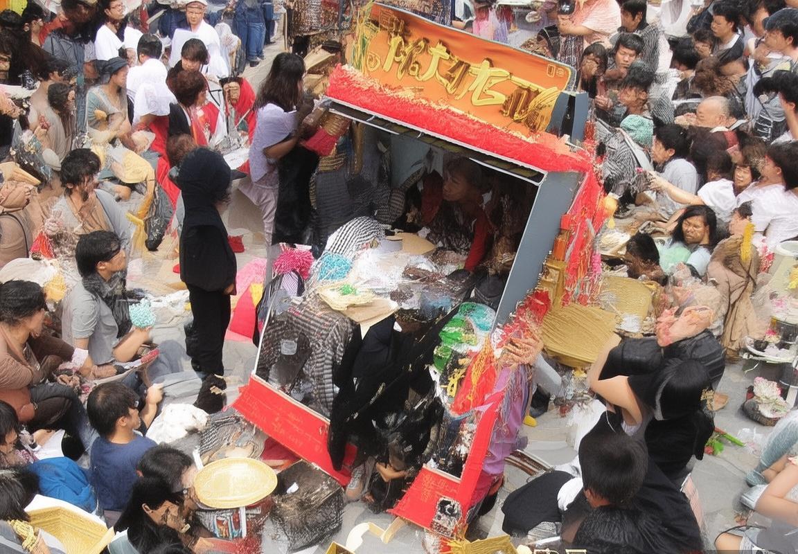 2016中特友谊赛：激情瞬间与足球力量见证